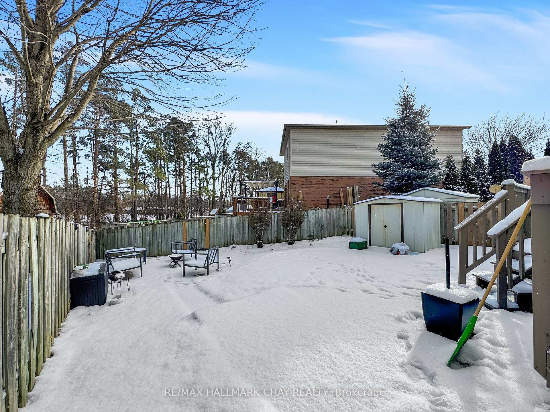 Photo 38 of 3 Chiccony Court, New Tecumseth, Beeton — HOMEH