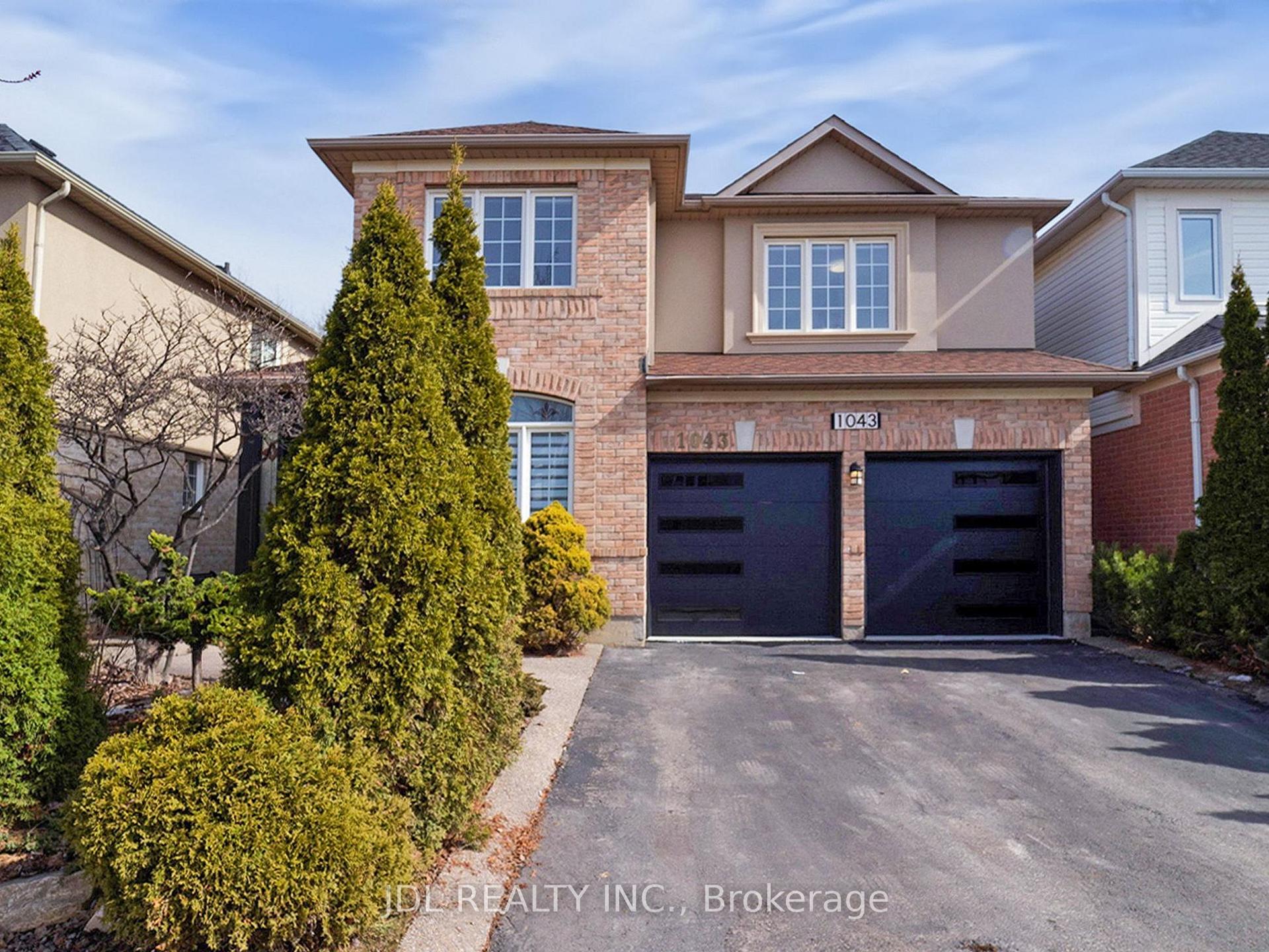 Front of 1043 Freeman Trail