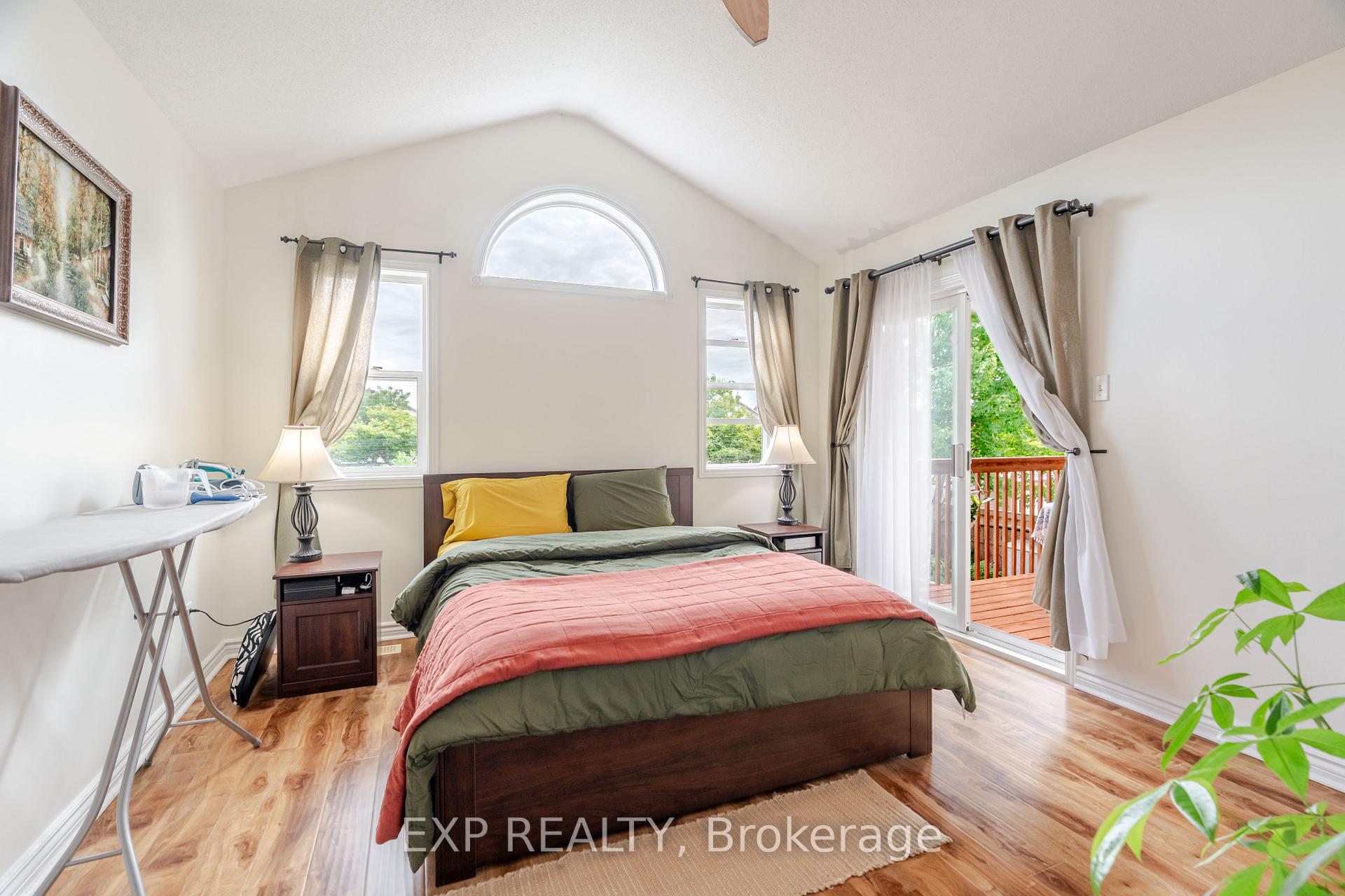 Photo 21 of 1562 Lisbon Street, Ottawa, Fallingbrook/Pineridge — HOMEH
