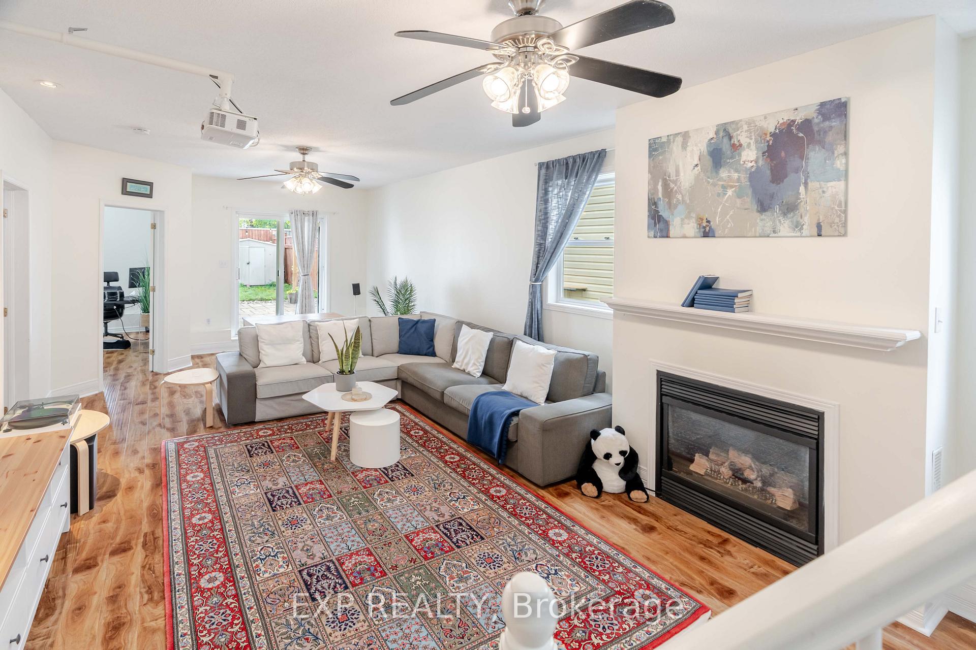 Photo 31 of 1562 Lisbon Street, Ottawa, Fallingbrook/Pineridge — HOMEH