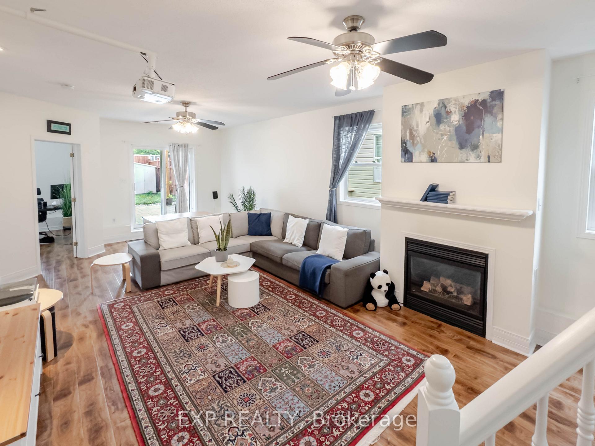 Photo 32 of 1562 Lisbon Street, Ottawa, Fallingbrook/Pineridge — HOMEH