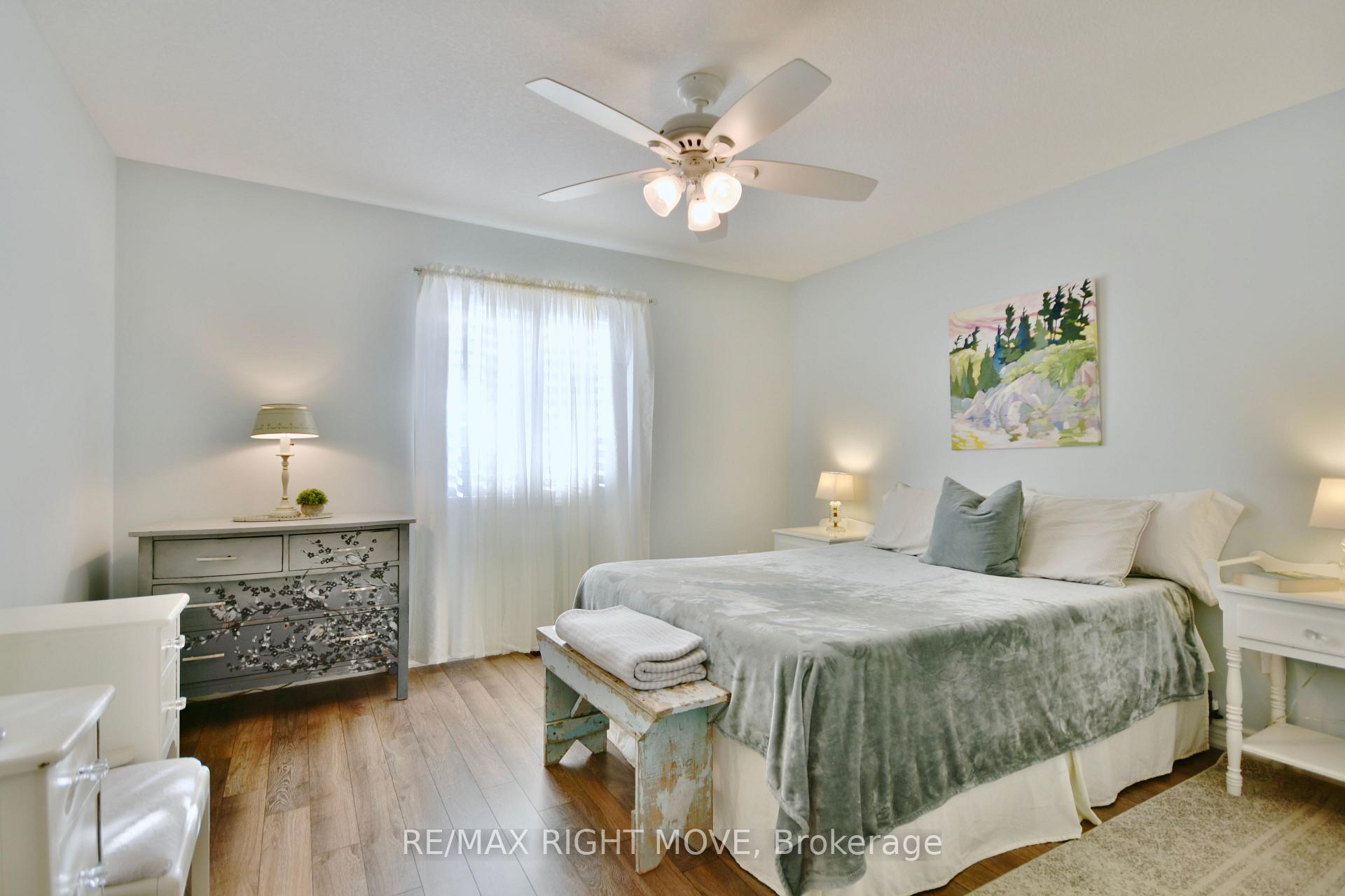 Photo 3 of 74 Lucy Lane, Orillia — HOMEH