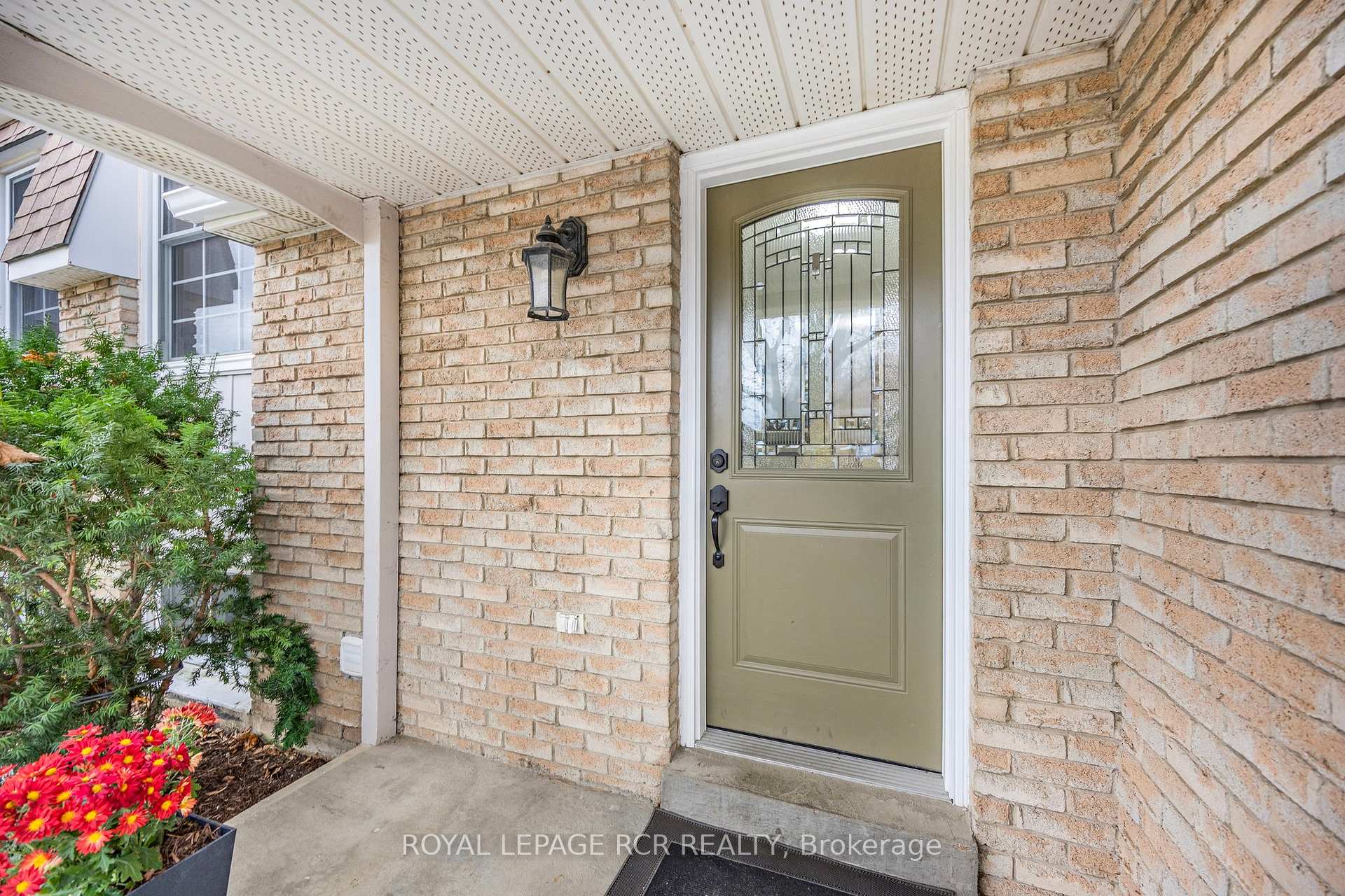 Photo 4 of 1 The Boulevard, New Tecumseth, Tottenham — HOMEH