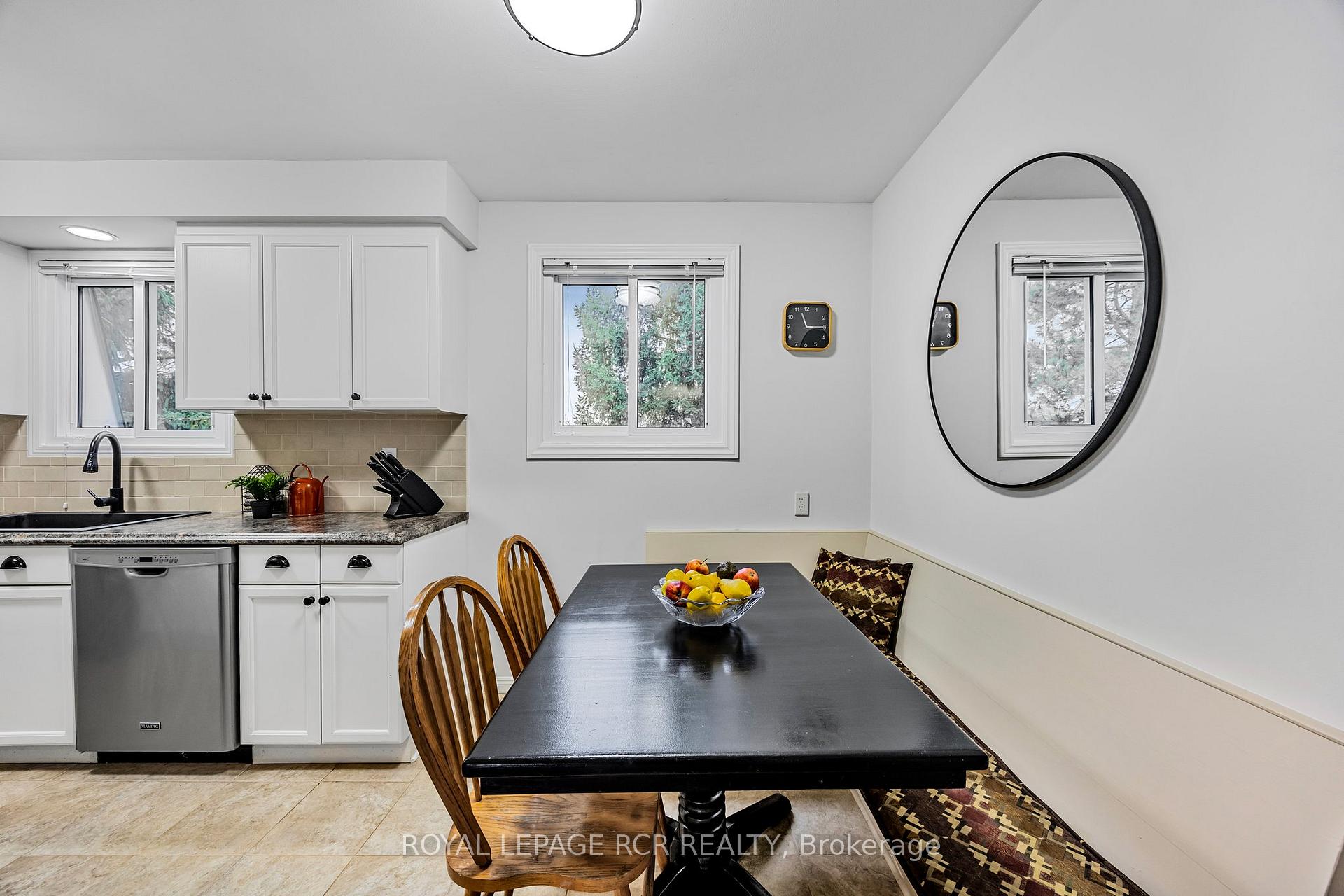 Photo 15 of 1 The Boulevard, New Tecumseth, Tottenham — HOMEH