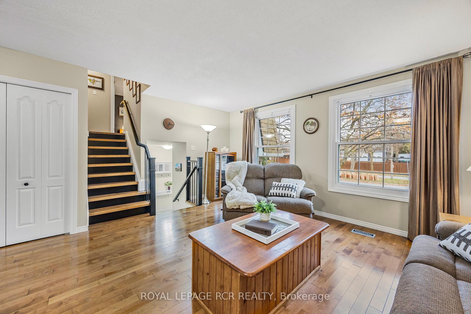 Photo 19 of 1 The Boulevard, New Tecumseth, Tottenham — HOMEH