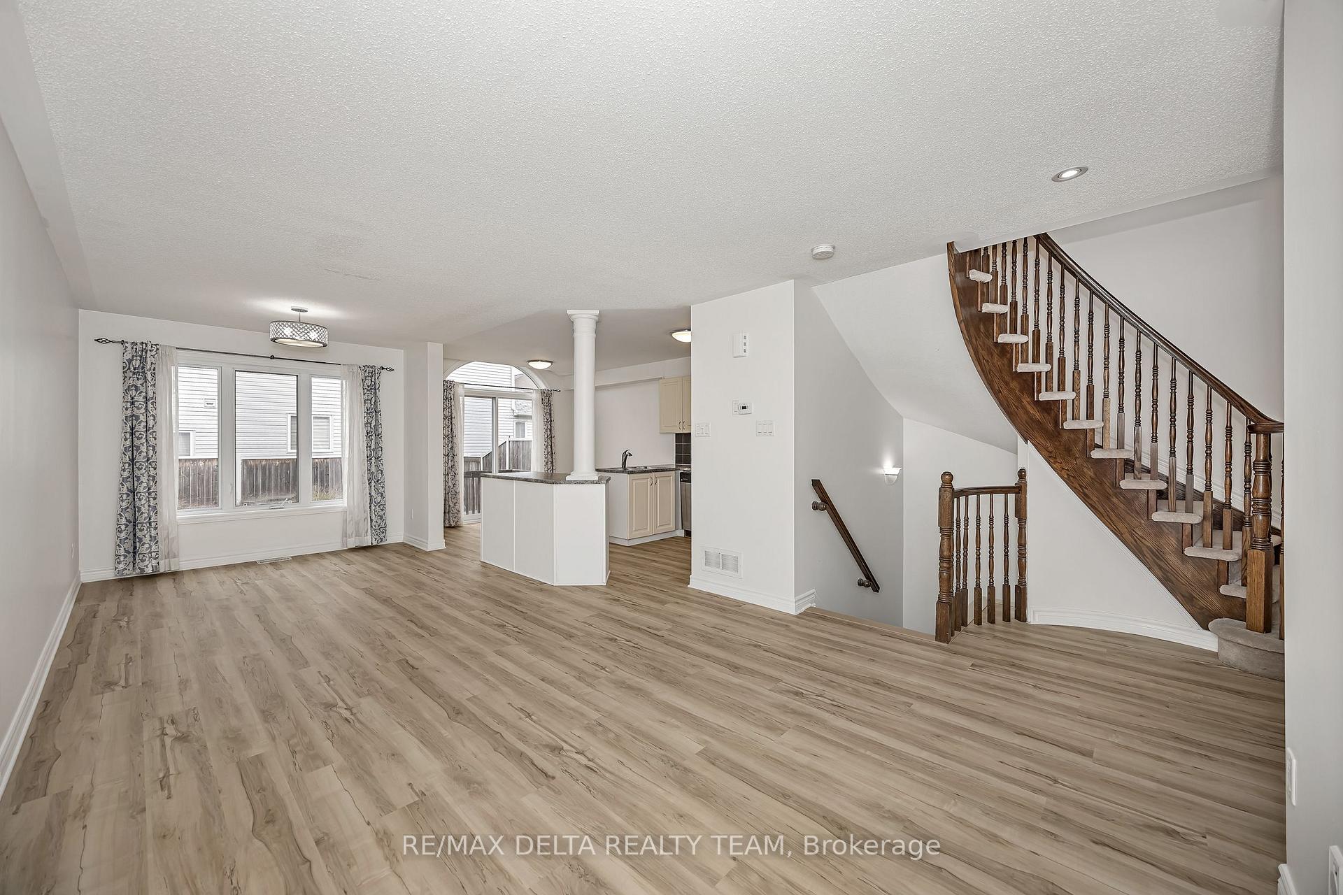 Photo 5 of 189 Tapley Place, Ottawa, Avalon East — HOMEH