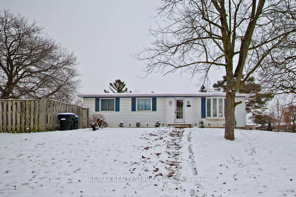 Photo 3 of 101 Walkem Drive, New Tecumseth, Tottenham — HOMEH