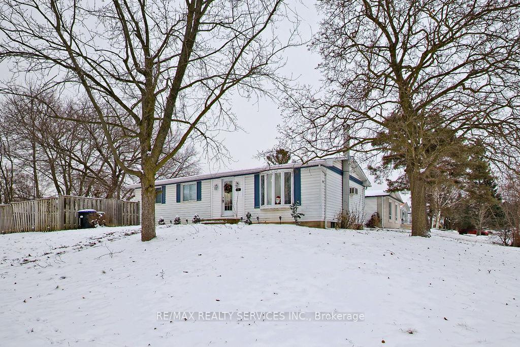 Photo 4 of 101 Walkem Drive, New Tecumseth, Tottenham — HOMEH