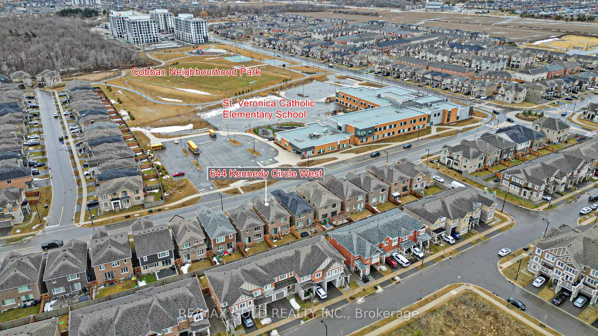 Photo 4 of 644 Kennedy Circle W, Milton, Cobban — HOMEH
