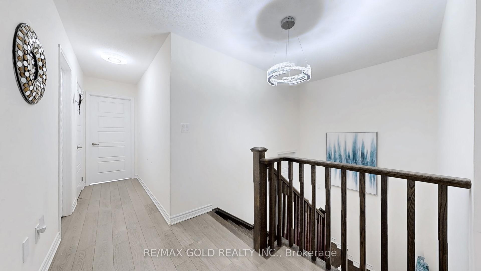 Photo 18 of 644 Kennedy Circle W, Milton, Cobban — HOMEH
