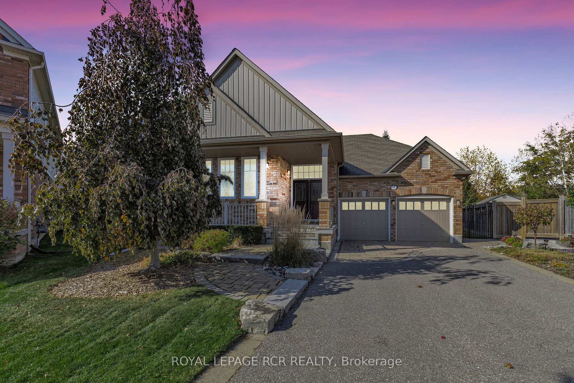 Photo 2 of 60 Steele Street, New Tecumseth, Alliston — HOMEH