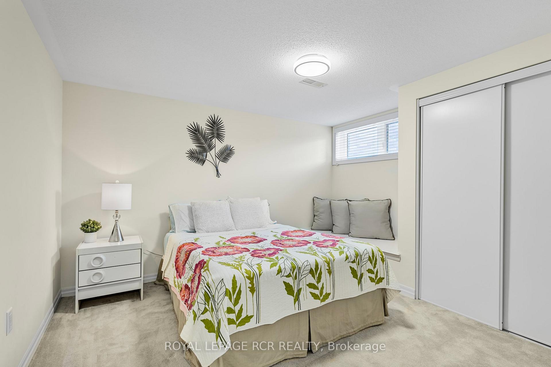 Photo 22 of 60 Steele Street, New Tecumseth, Alliston — HOMEH