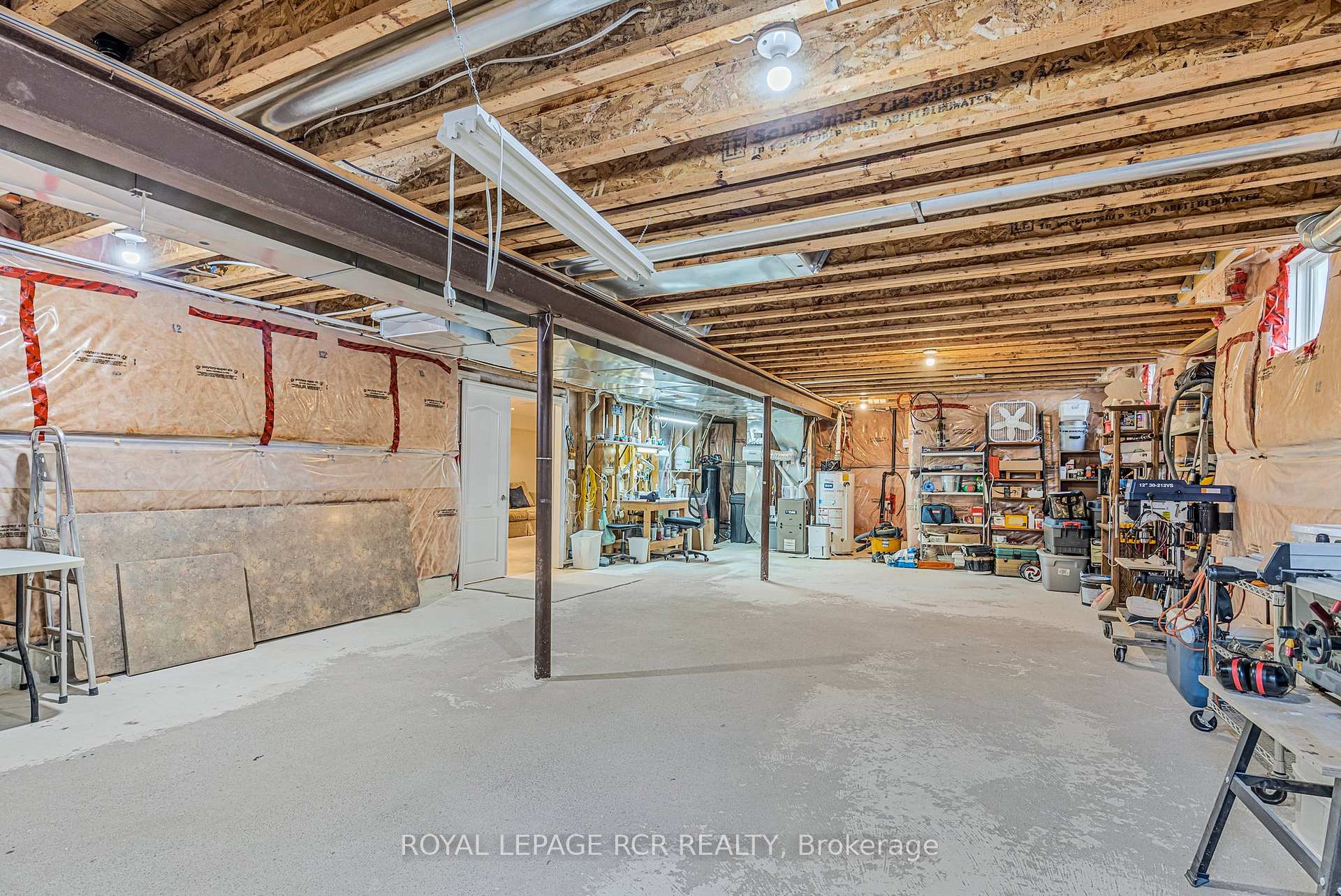 Photo 24 of 60 Steele Street, New Tecumseth, Alliston — HOMEH