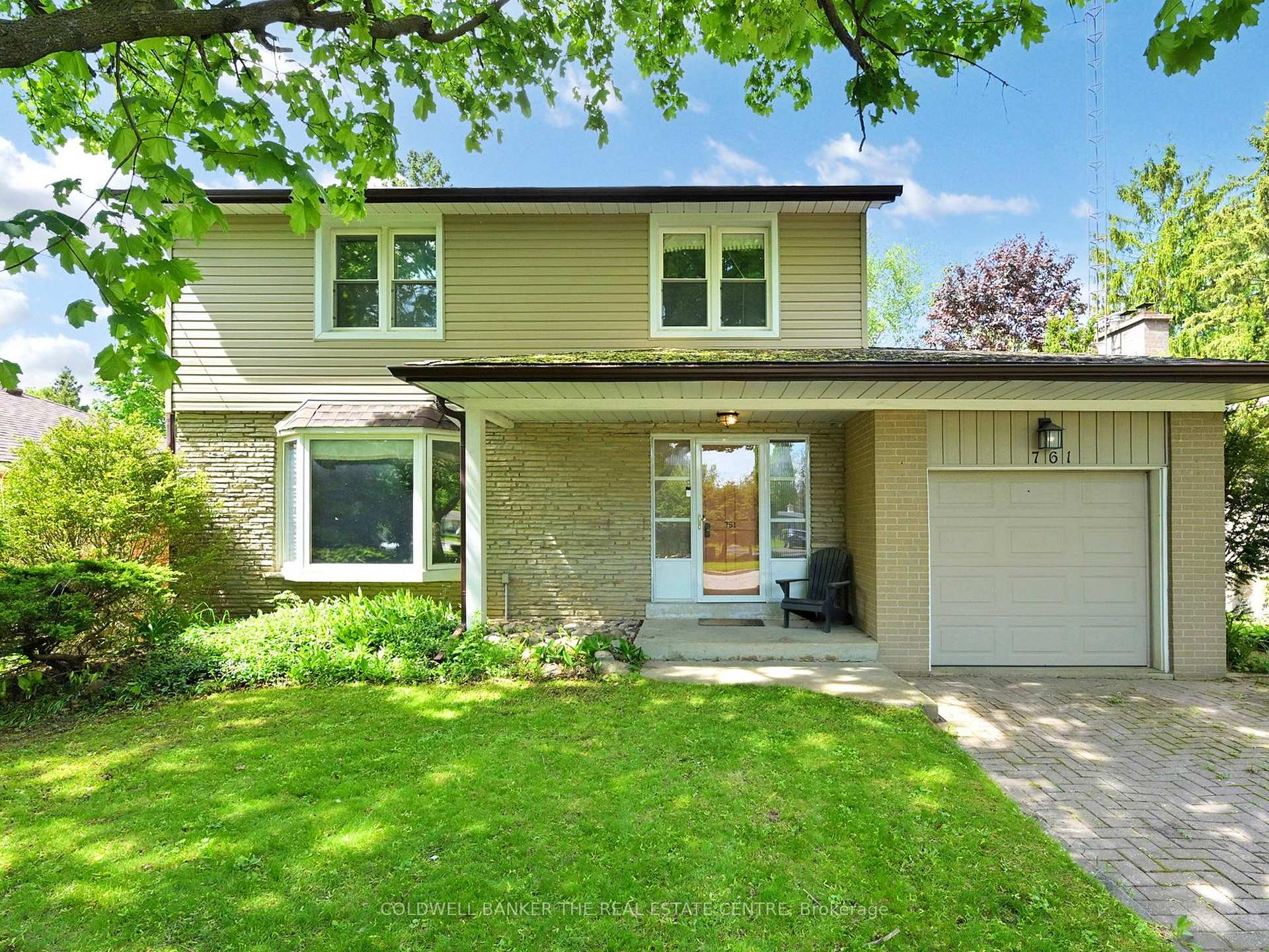 Front of 761 Sutherland Avenue