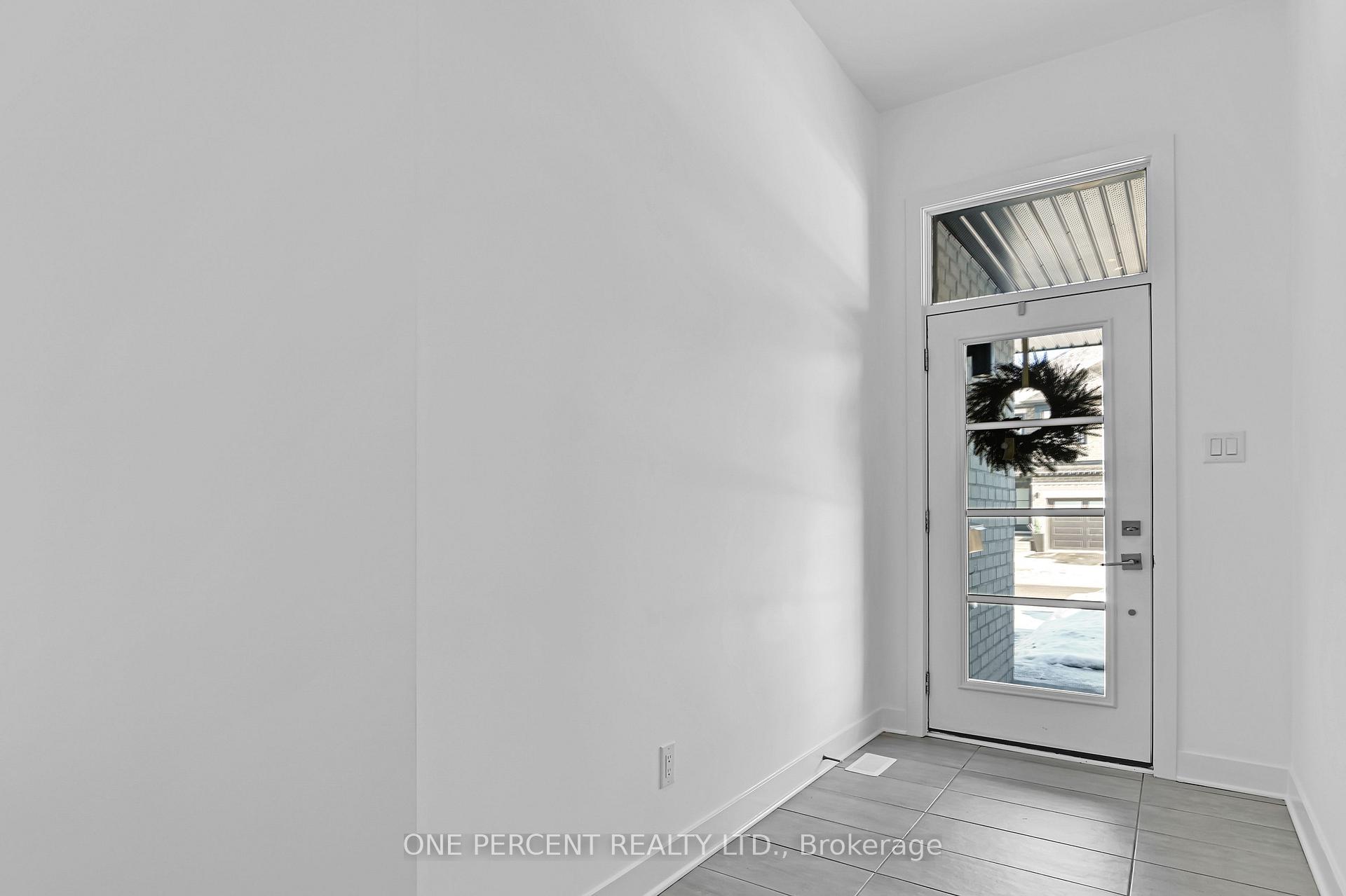 Photo 4 of 507 Ascender Avenue, Ottawa, Mer Bleue/Bradley Estates/Anderson Park — HOMEH