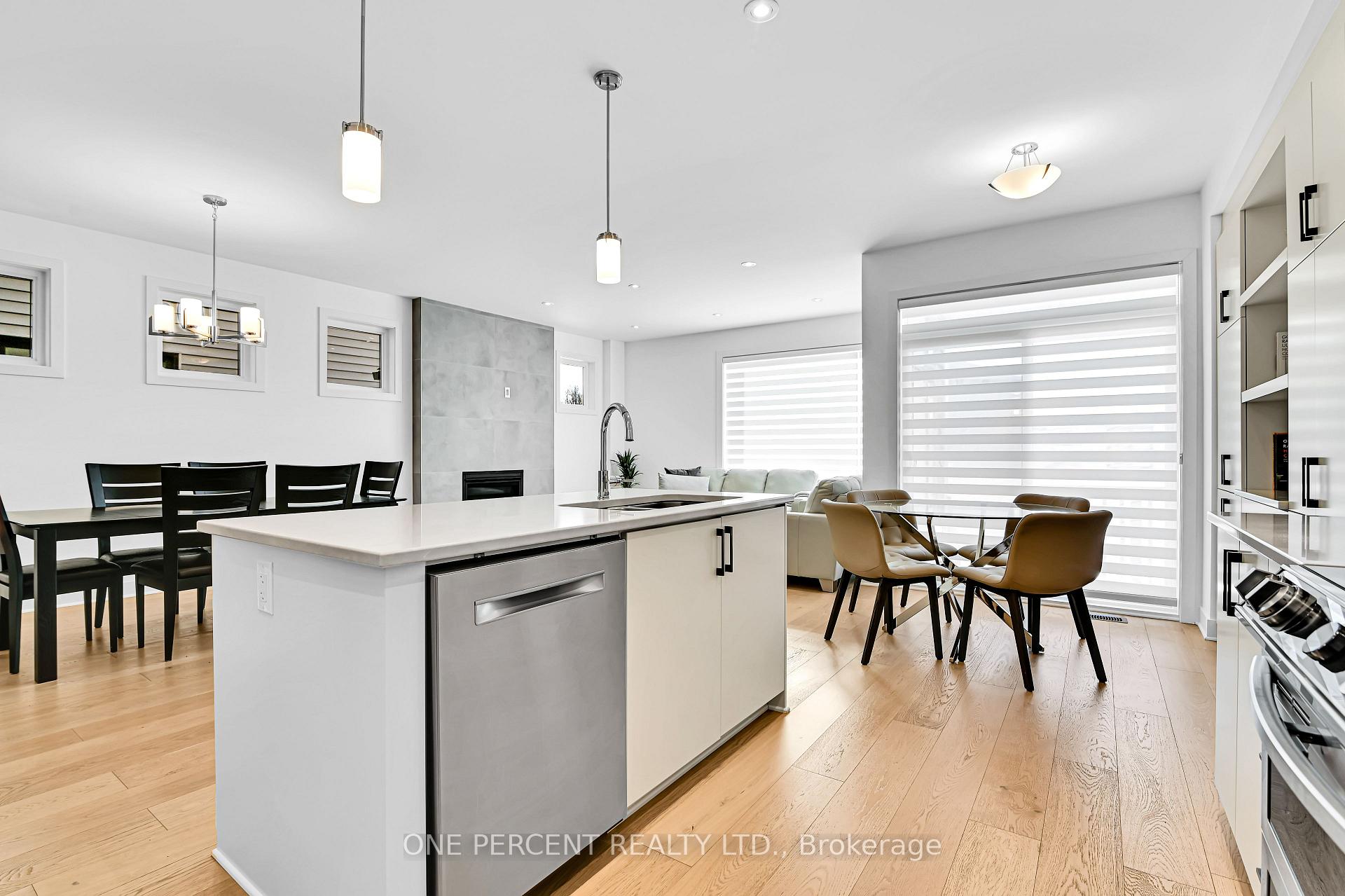 Photo 10 of 507 Ascender Avenue, Ottawa, Mer Bleue/Bradley Estates/Anderson Park — HOMEH