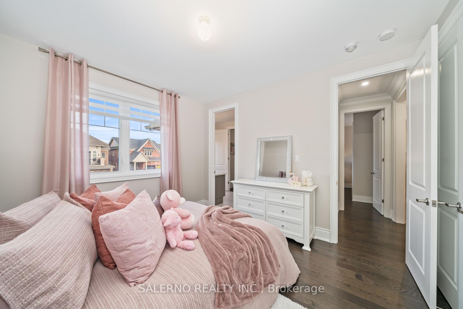 Photo 25 of 45 Gould Crescent, New Tecumseth, Tottenham — HOMEH