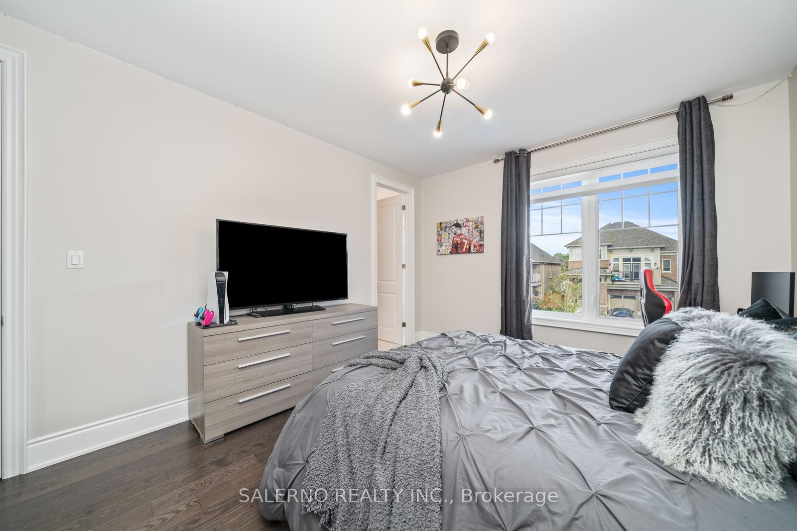 Photo 28 of 45 Gould Crescent, New Tecumseth, Tottenham — HOMEH