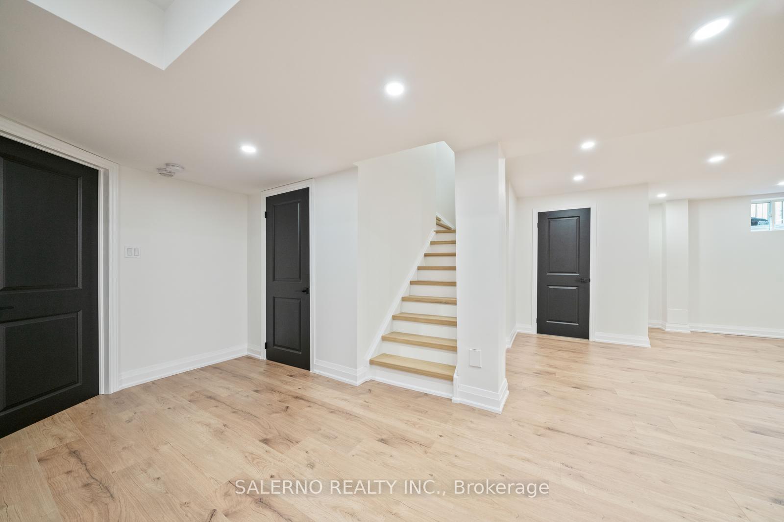Photo 31 of 45 Gould Crescent, New Tecumseth, Tottenham — HOMEH