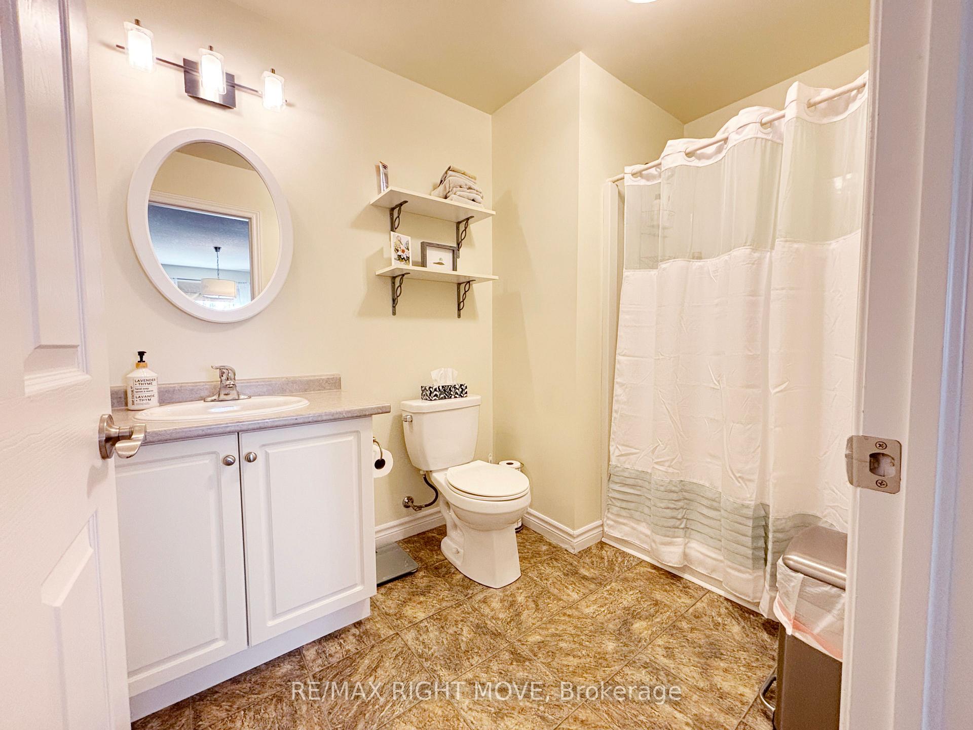 Photo 15 of 106 Lucy Lane, Orillia — HOMEH