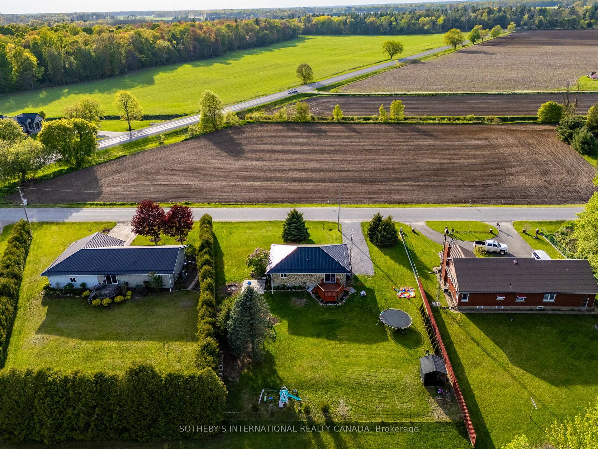 Photo 3 of 12 3rd Concession Road, Norfolk, Rural Middleton — HOMEH