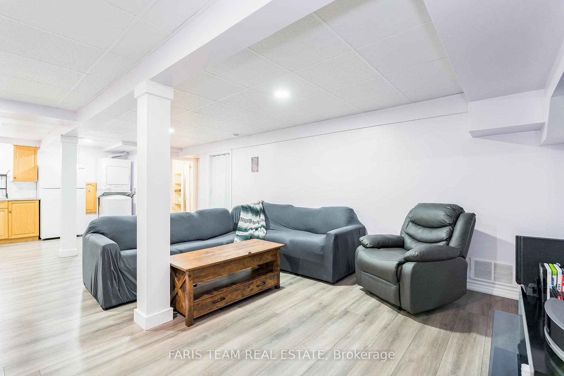 Photo 17 of 246 Belmoral Drive, Orillia — HOMEH
