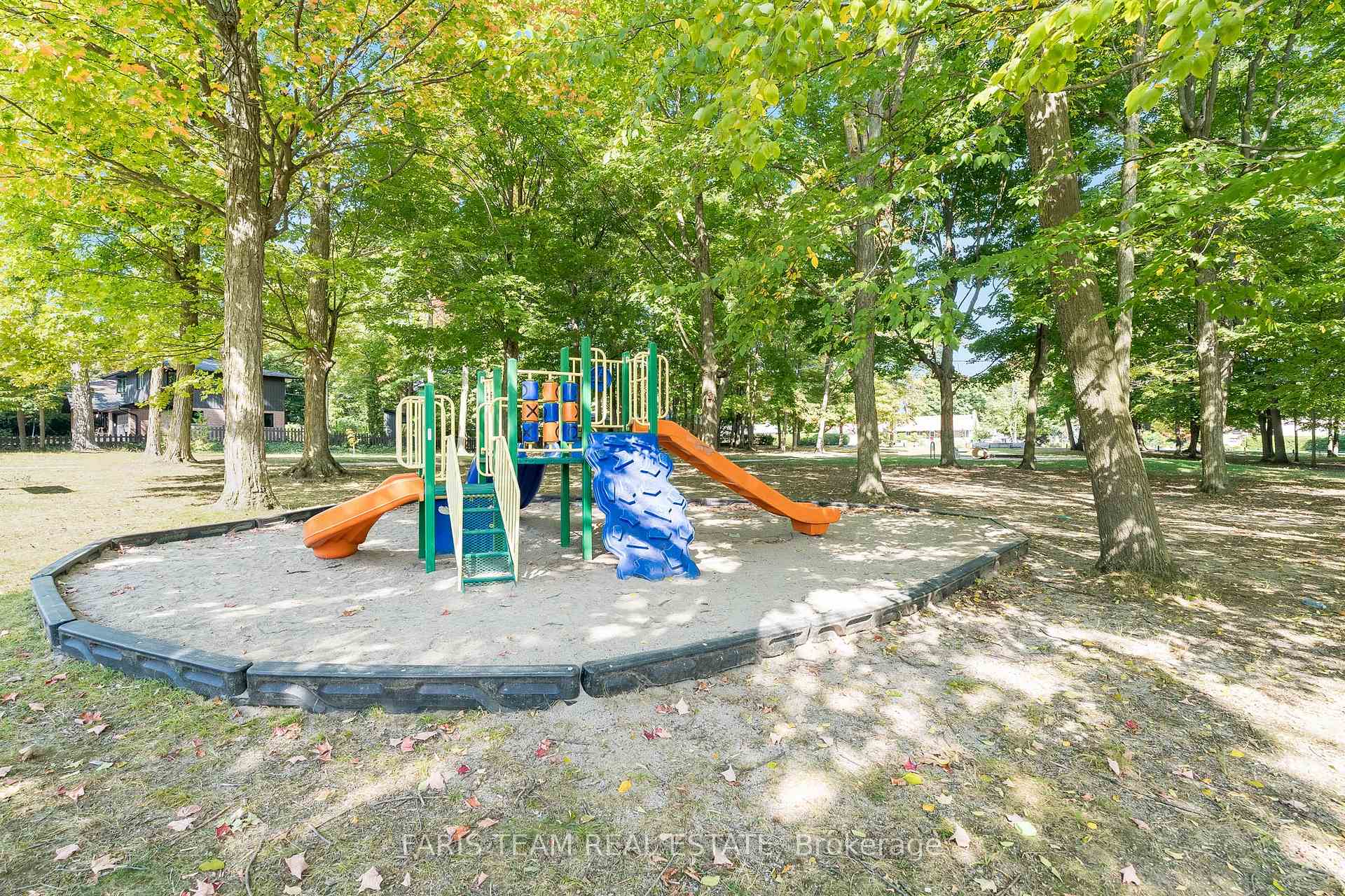 Photo 25 of 246 Belmoral Drive, Orillia — HOMEH