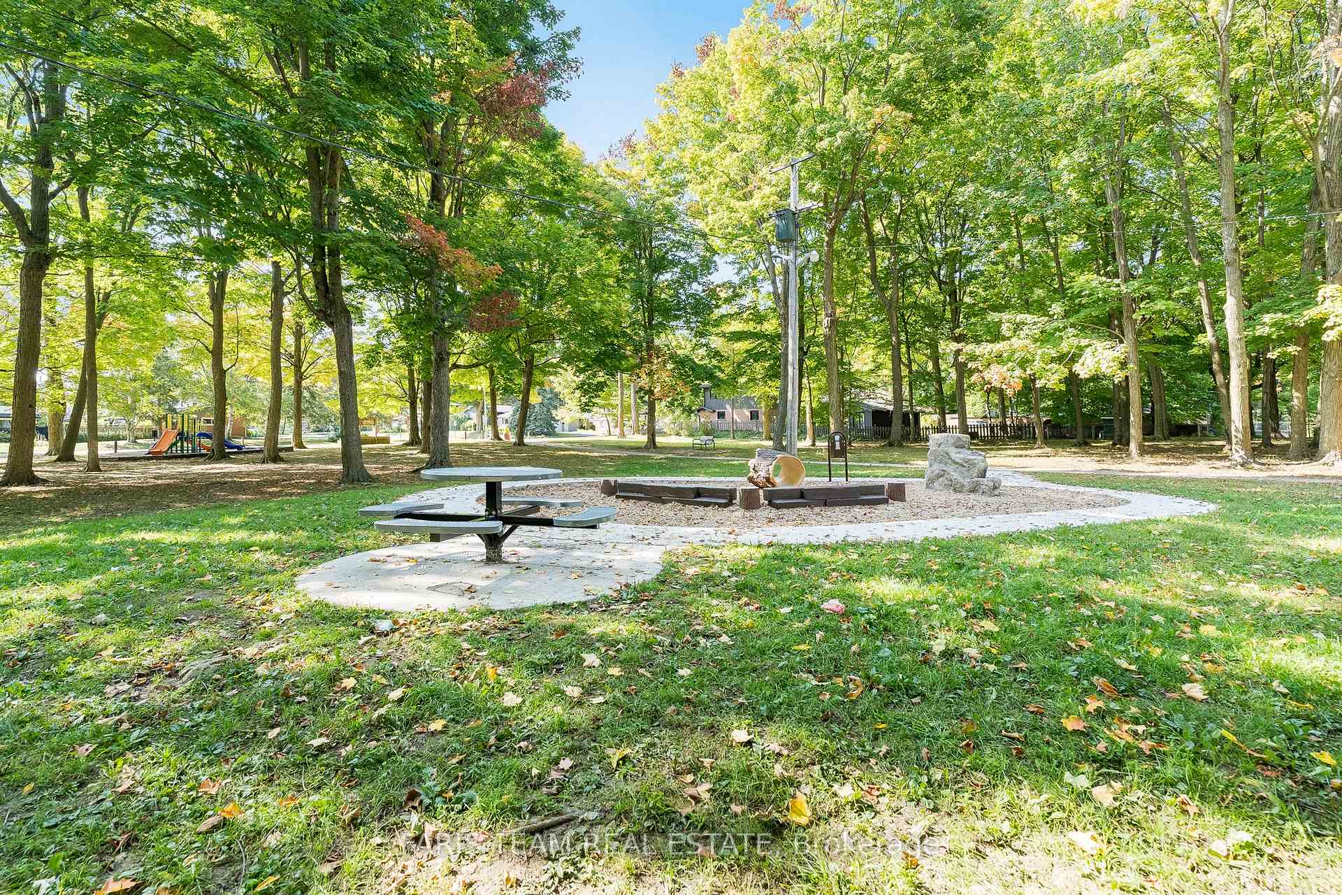 Photo 26 of 246 Belmoral Drive, Orillia — HOMEH