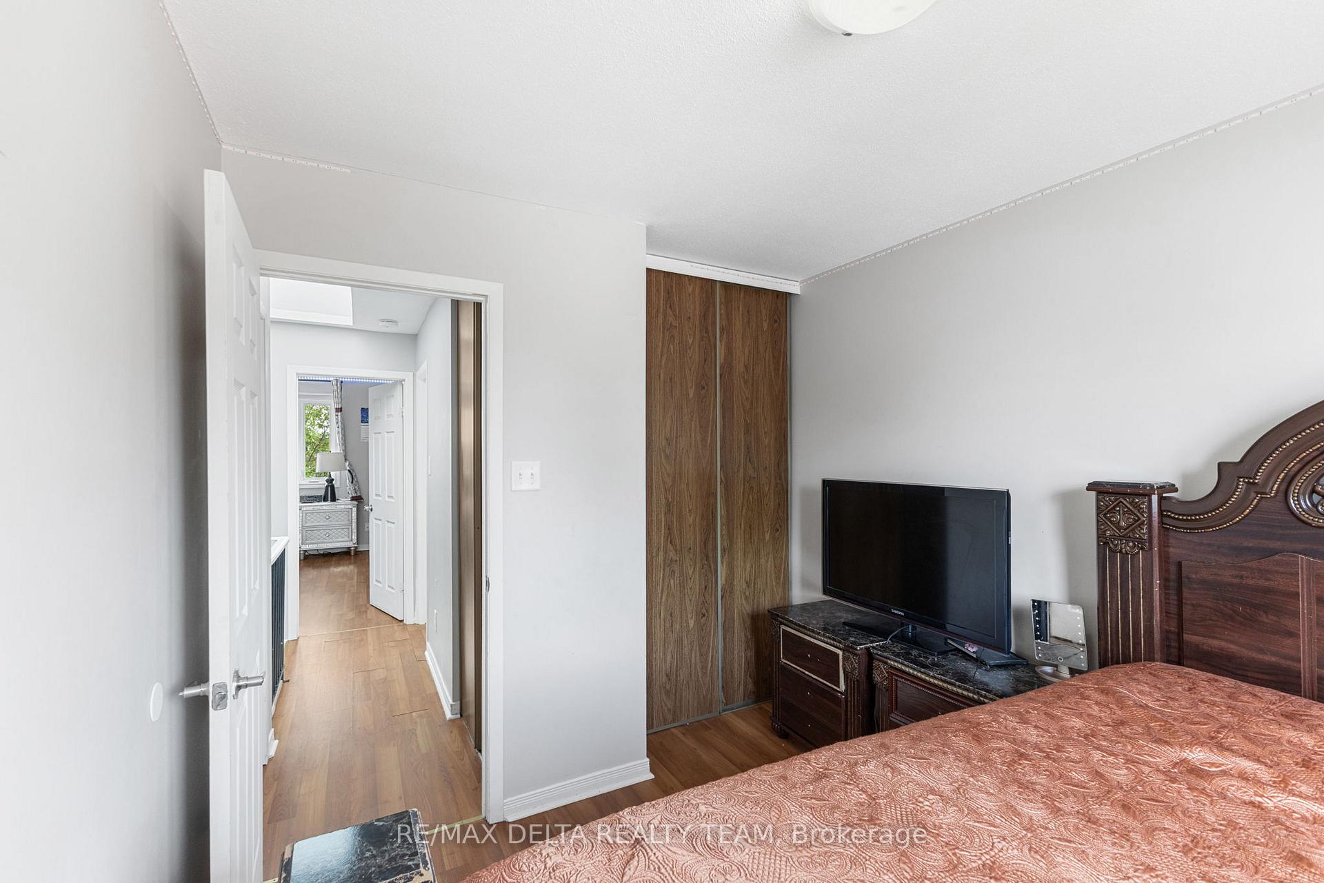 Photo 20 of 1401 Coulter Place, Ottawa, Bilberry Creek/Queenswood Heights — HOMEH