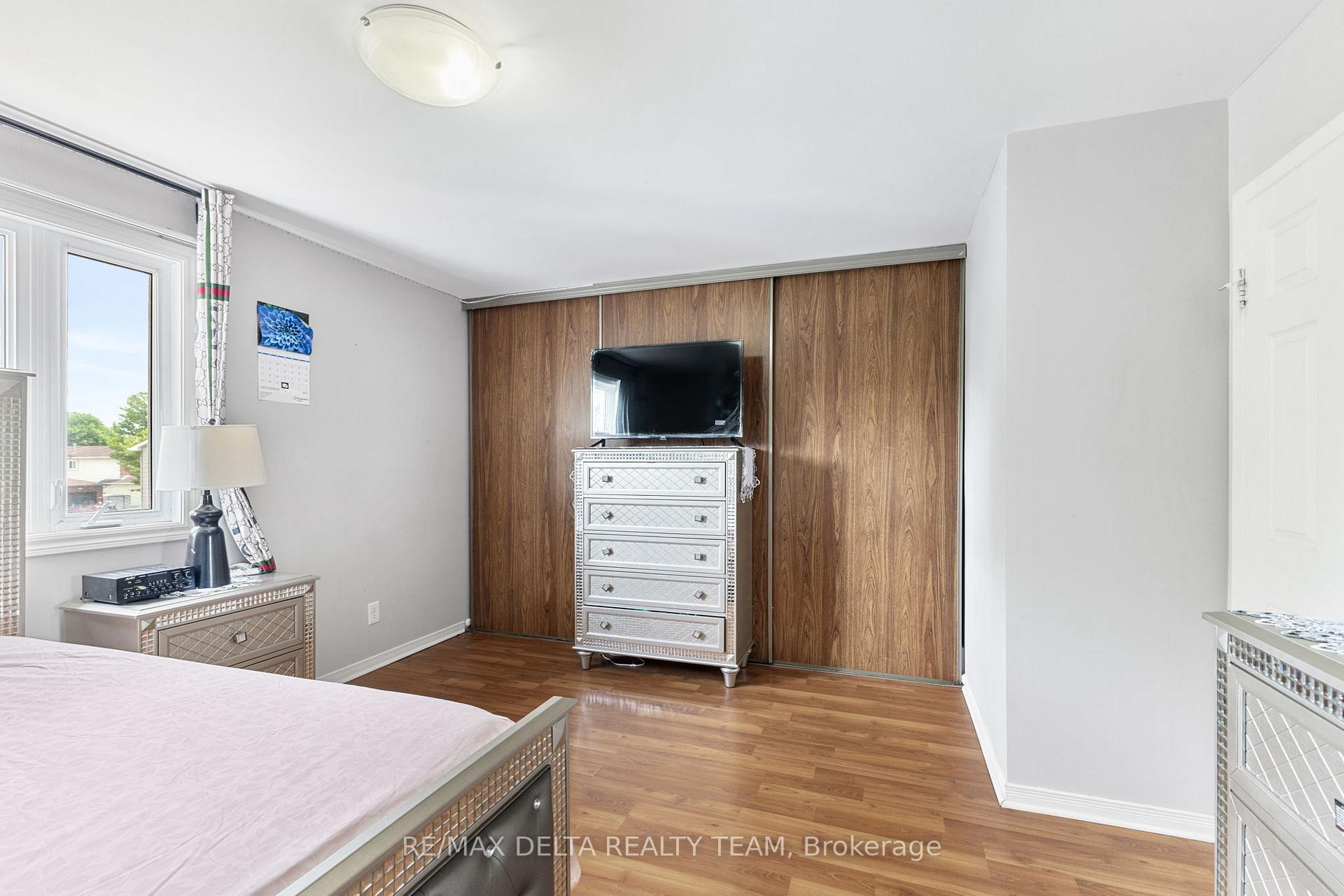 Photo 23 of 1401 Coulter Place, Ottawa, Bilberry Creek/Queenswood Heights — HOMEH