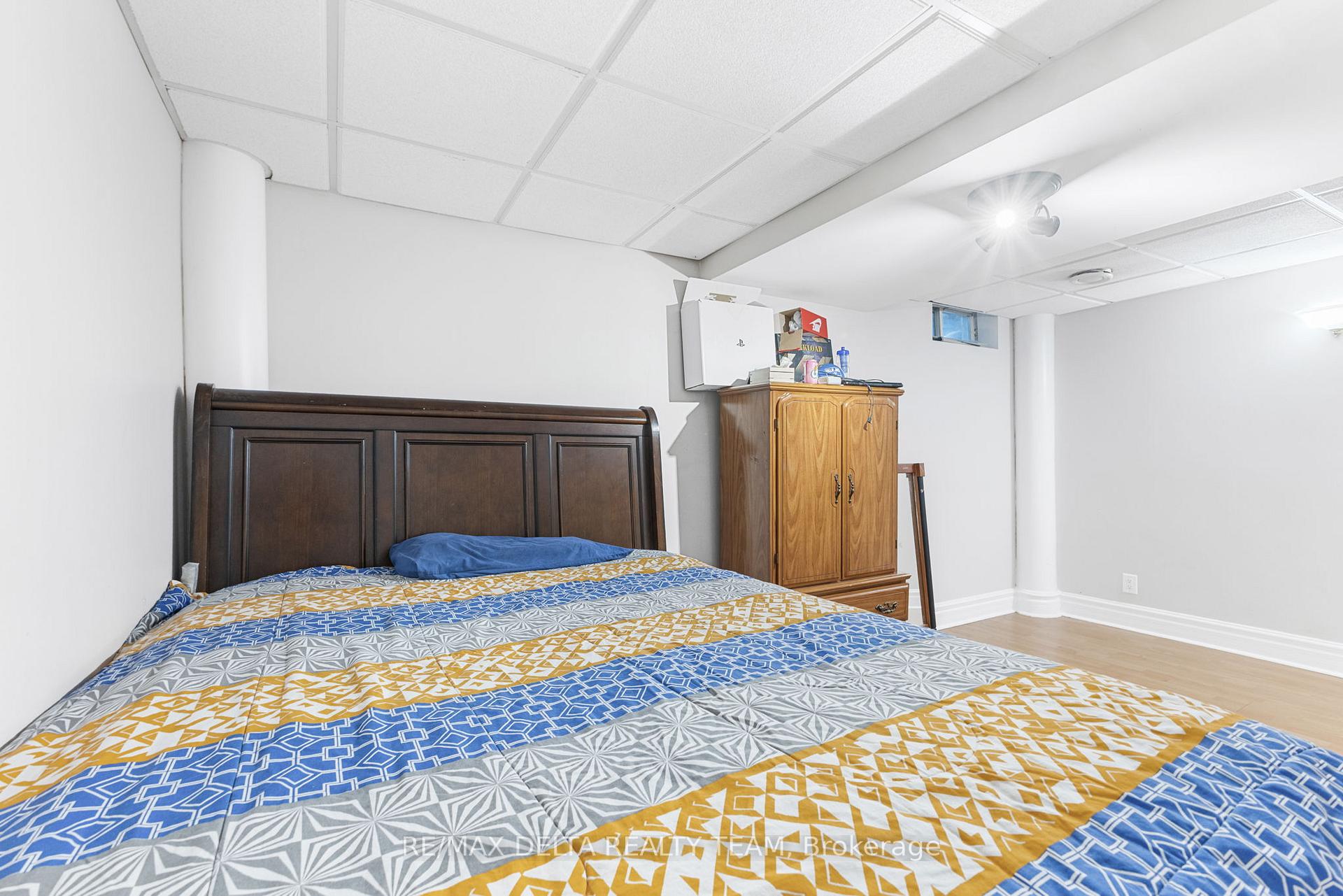 Photo 27 of 1401 Coulter Place, Ottawa, Bilberry Creek/Queenswood Heights — HOMEH
