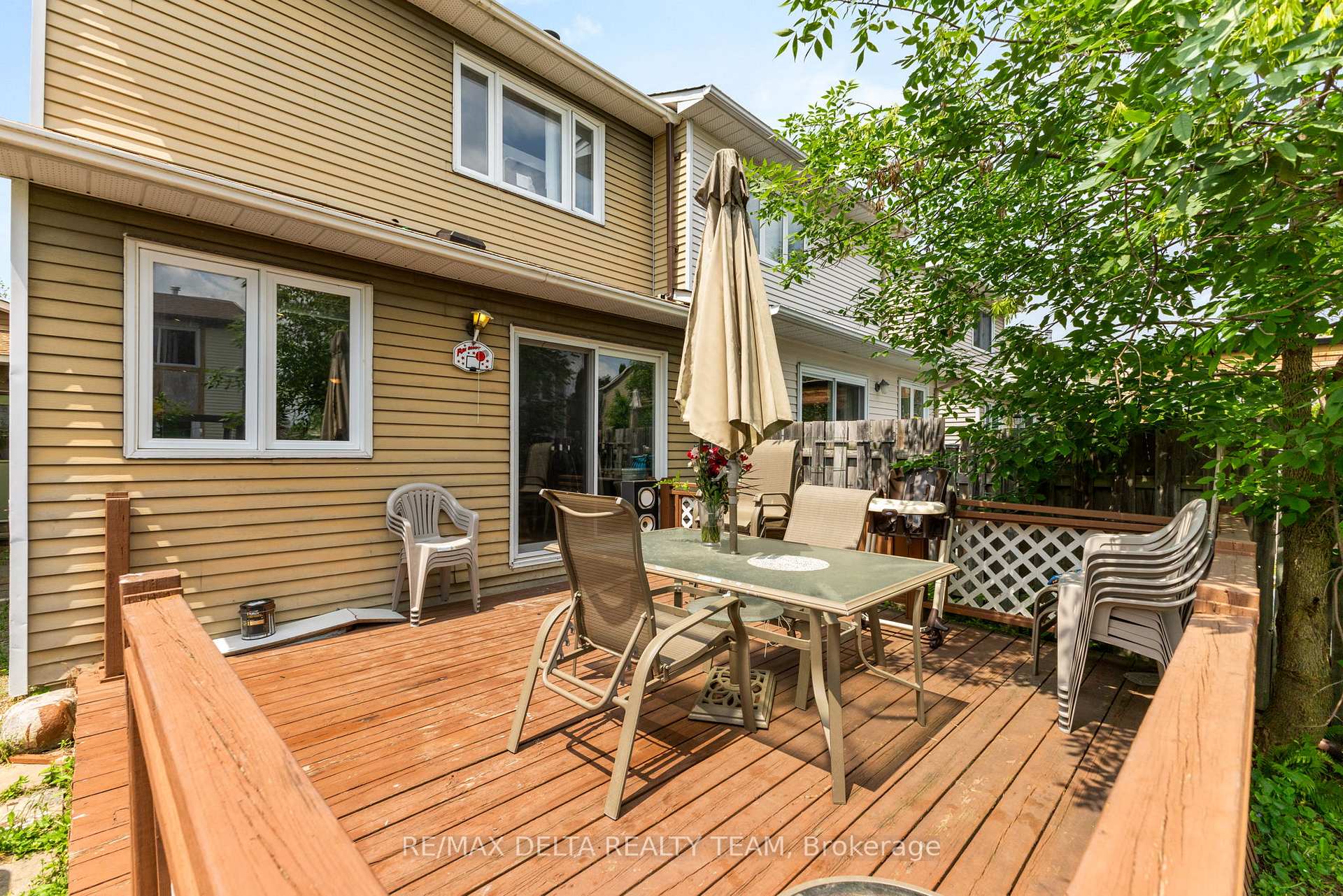 Photo 31 of 1401 Coulter Place, Ottawa, Bilberry Creek/Queenswood Heights — HOMEH