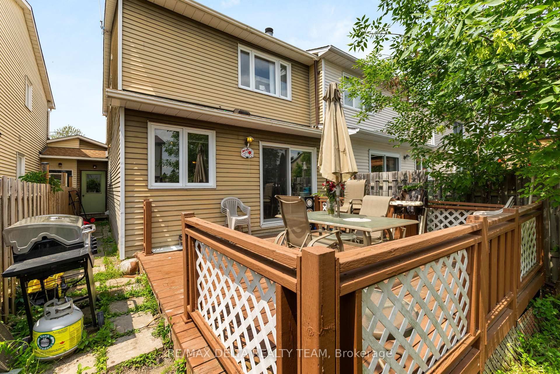 Photo 32 of 1401 Coulter Place, Ottawa, Bilberry Creek/Queenswood Heights — HOMEH