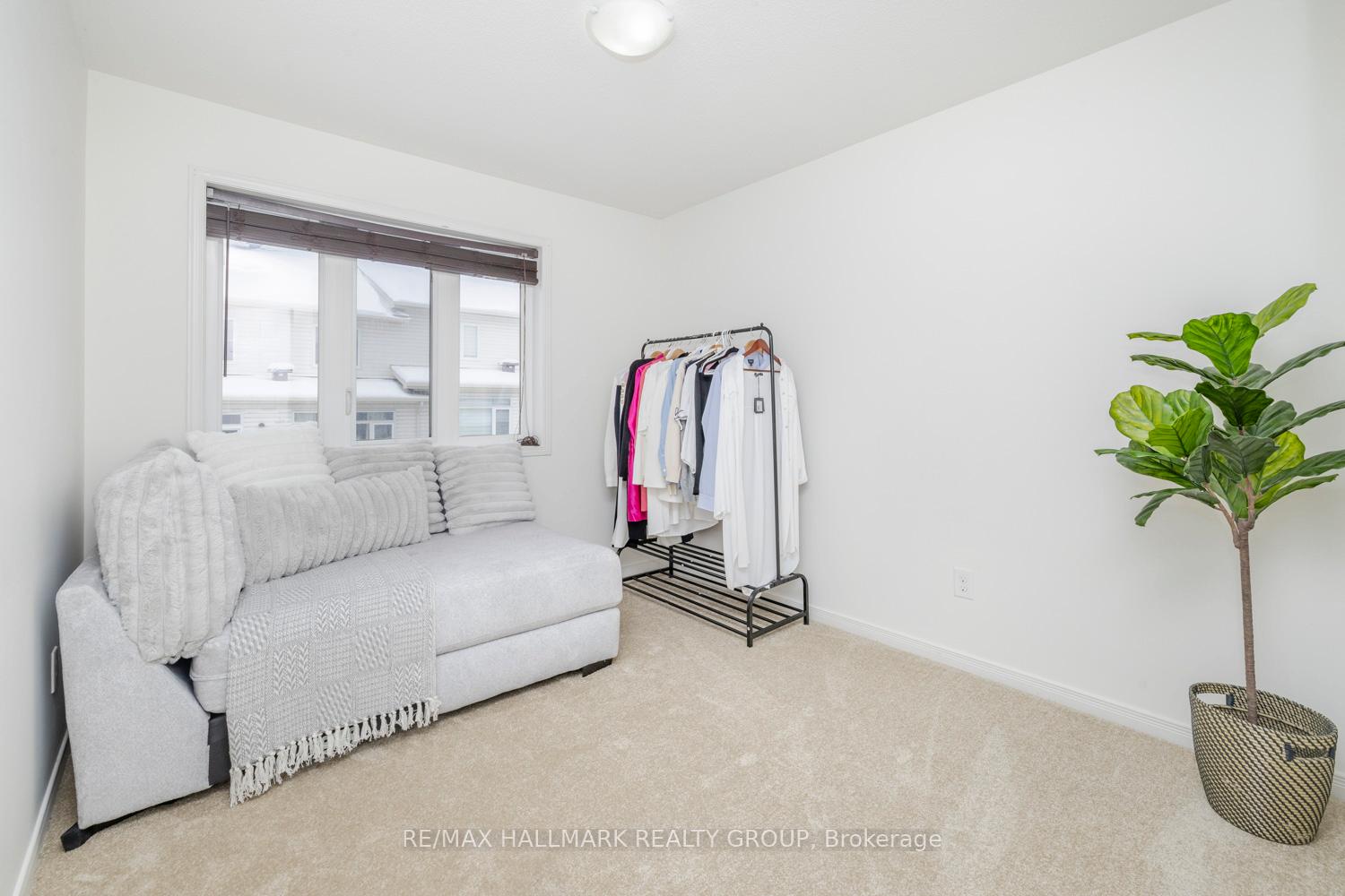 Photo 27 of 207 Rolling Meadow Crescent, Ottawa, Mer Bleue/Bradley Estates/Anderson Park — HOMEH