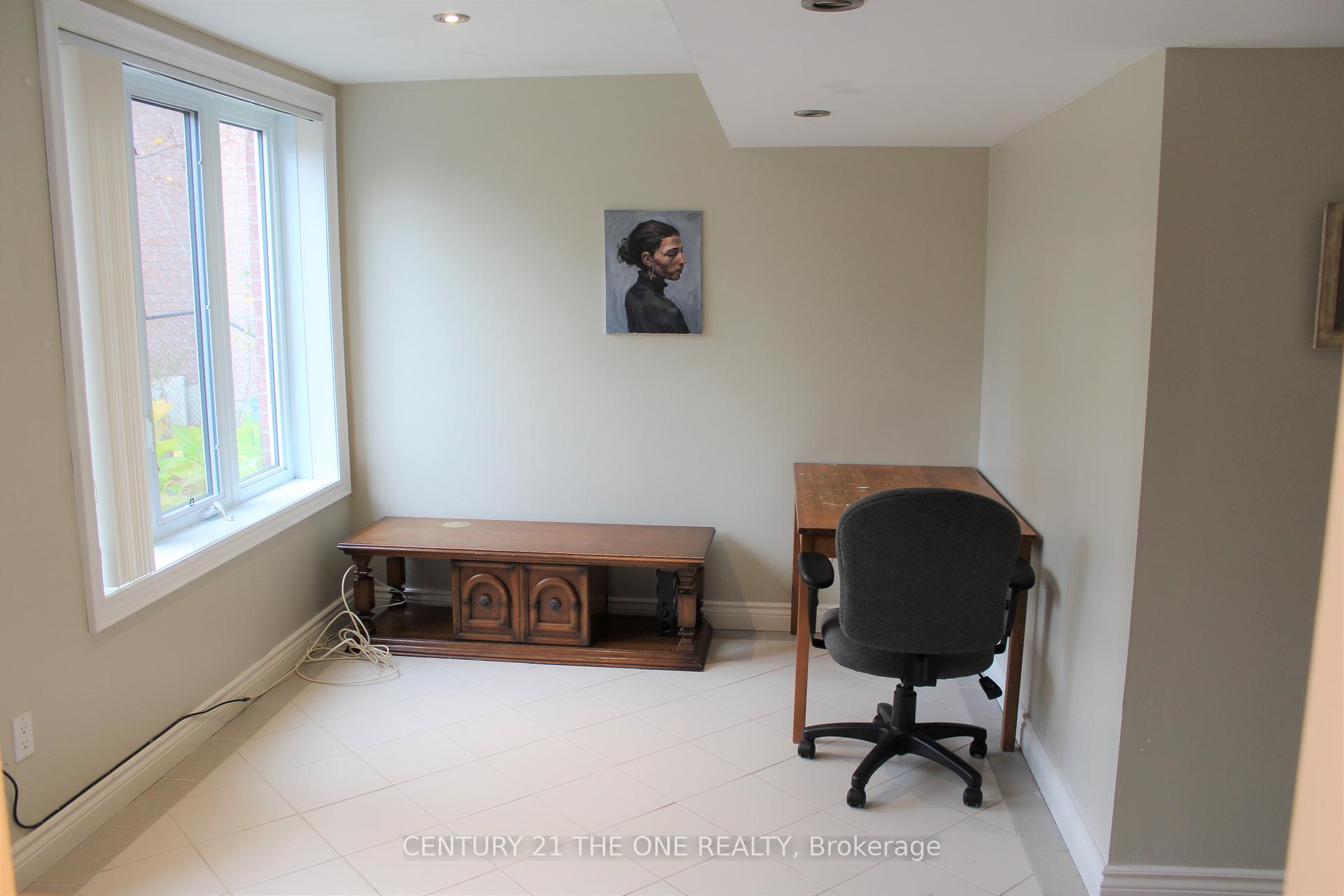 Photo 6 of Unit Basement, 768 Foxcroft Boulevard, Newmarket, Stonehaven-Wyndham — HOMEH