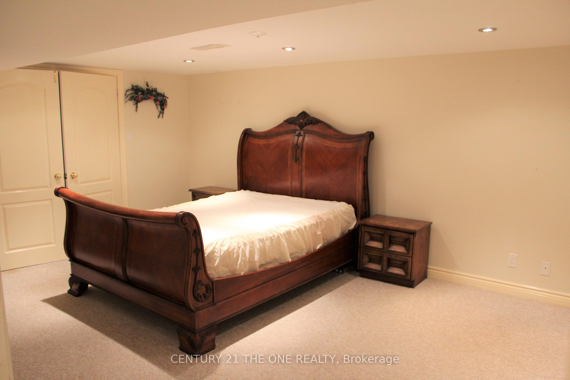 Photo 7 of Unit Basement, 768 Foxcroft Boulevard, Newmarket, Stonehaven-Wyndham — HOMEH