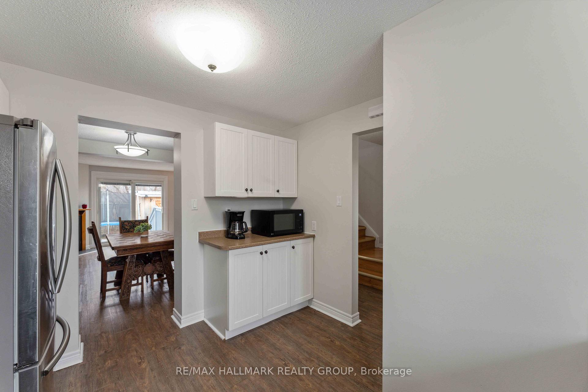 Photo 11 of 1031 Avignon Court, Ottawa, Orleans Wood — HOMEH