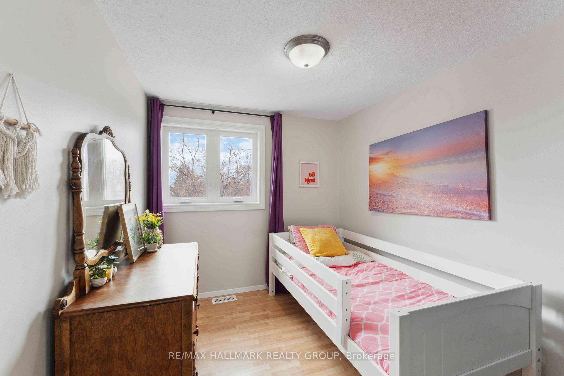 Photo 28 of 1031 Avignon Court, Ottawa, Orleans Wood — HOMEH
