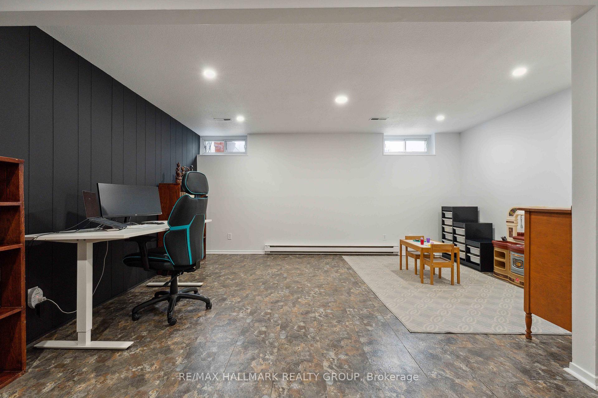 Photo 35 of 1031 Avignon Court, Ottawa, Orleans Wood — HOMEH