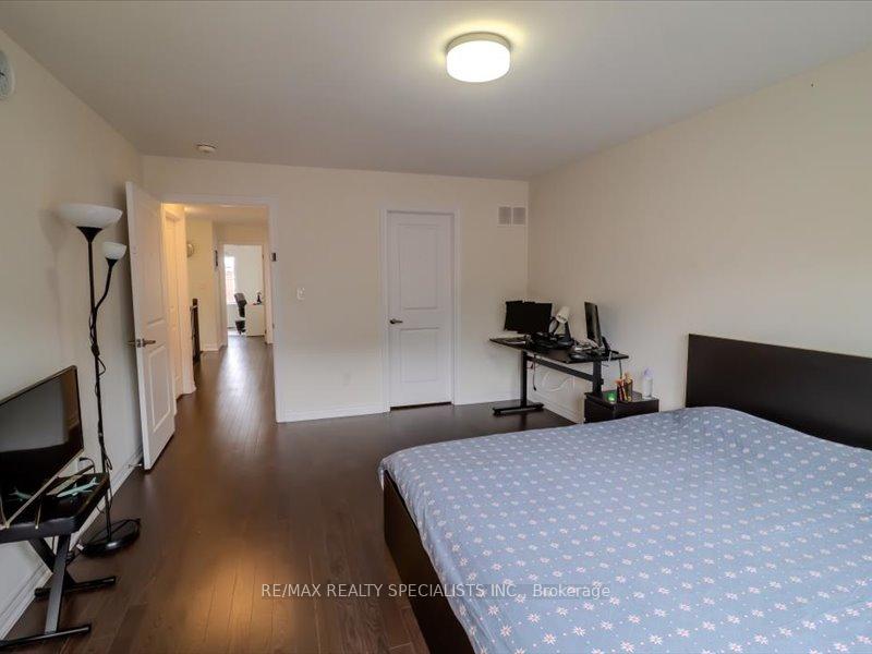 Photo 15 of 1341 Farmstead Drive, Milton, Ford — HOMEH