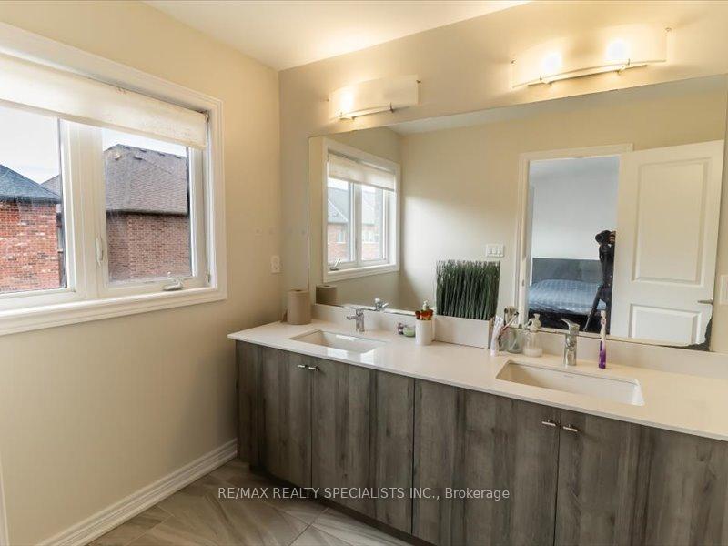 Photo 17 of 1341 Farmstead Drive, Milton, Ford — HOMEH