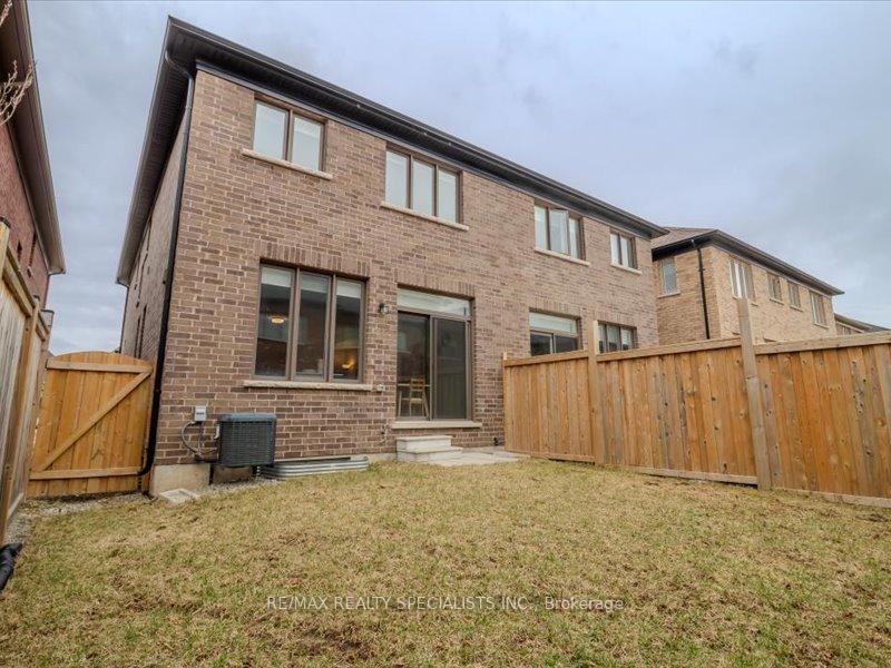Photo 32 of 1341 Farmstead Drive, Milton, Ford — HOMEH