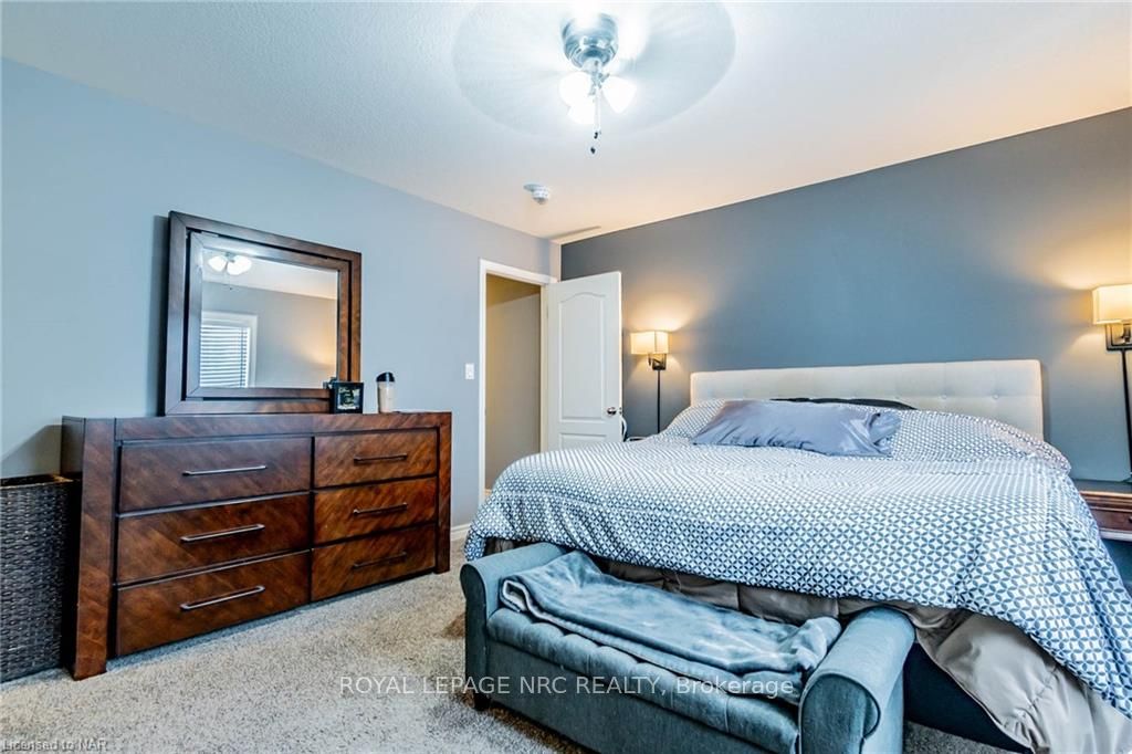 Photo 18 of 49 Abbott Place, Pelham, Fonthill — HOMEH