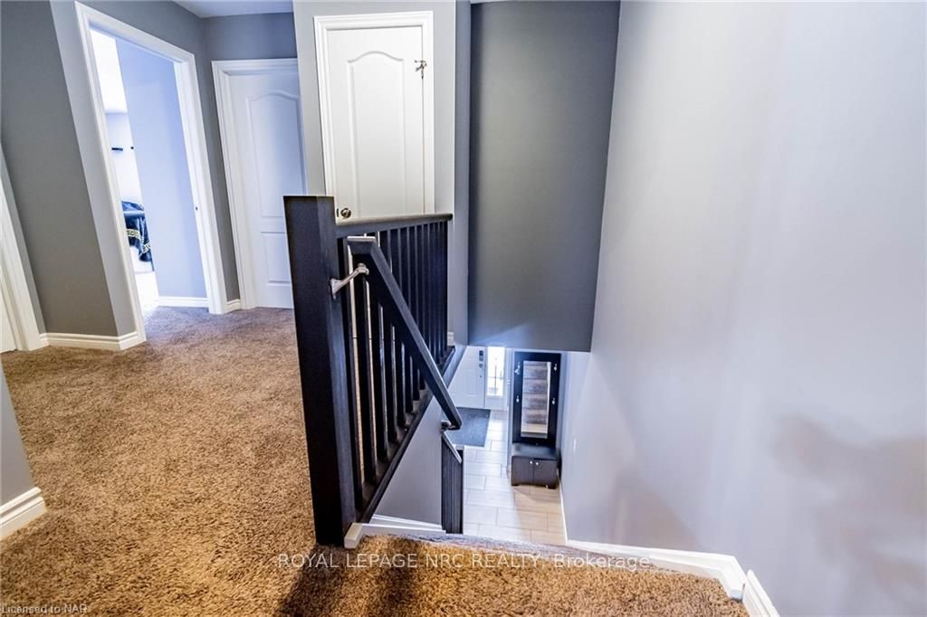 Photo 28 of 49 Abbott Place, Pelham, Fonthill — HOMEH