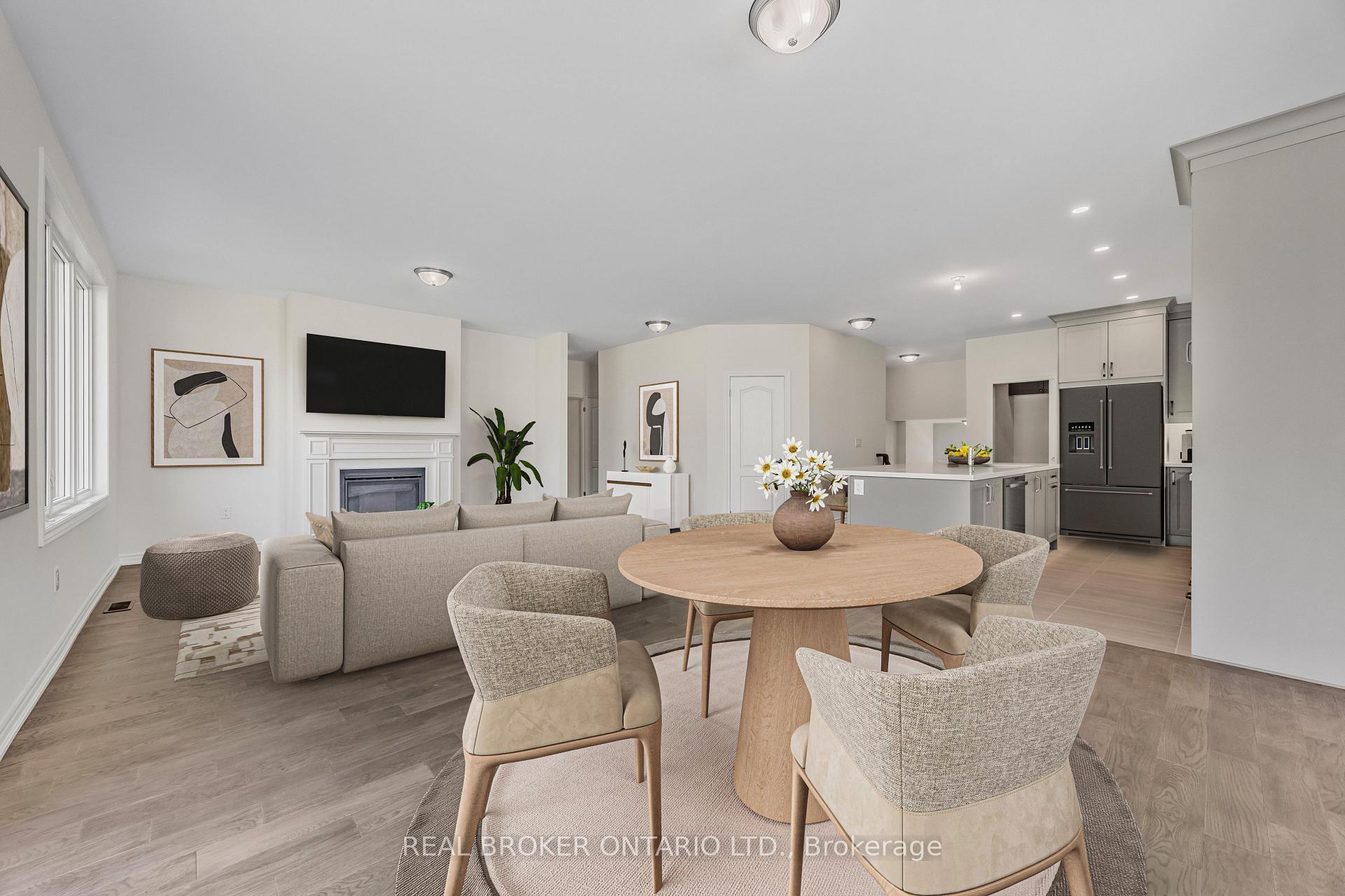 Photo 4 of 3035 Sierra Drive, Orillia — HOMEH
