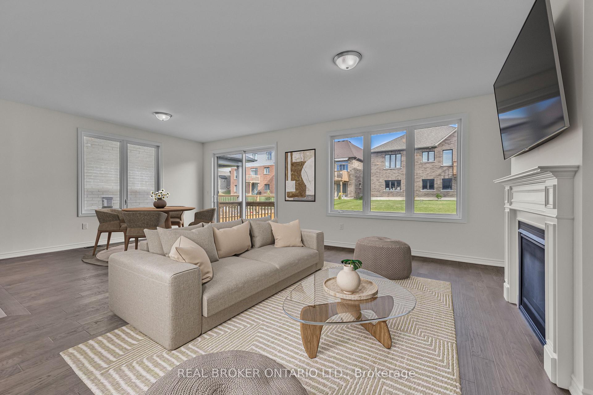 Photo 5 of 3035 Sierra Drive, Orillia — HOMEH