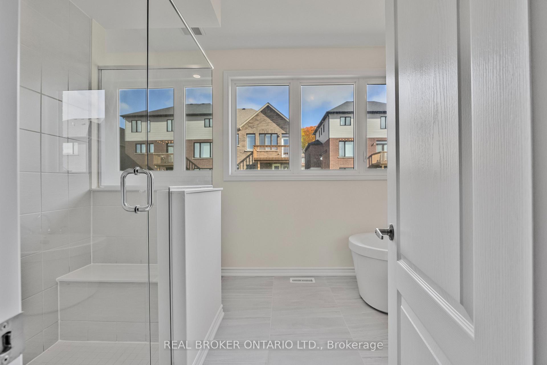 Photo 8 of 3035 Sierra Drive, Orillia — HOMEH