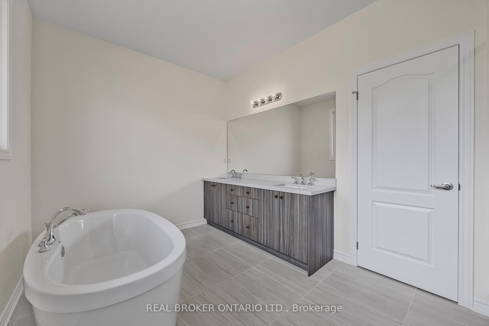 Photo 9 of 3035 Sierra Drive, Orillia — HOMEH