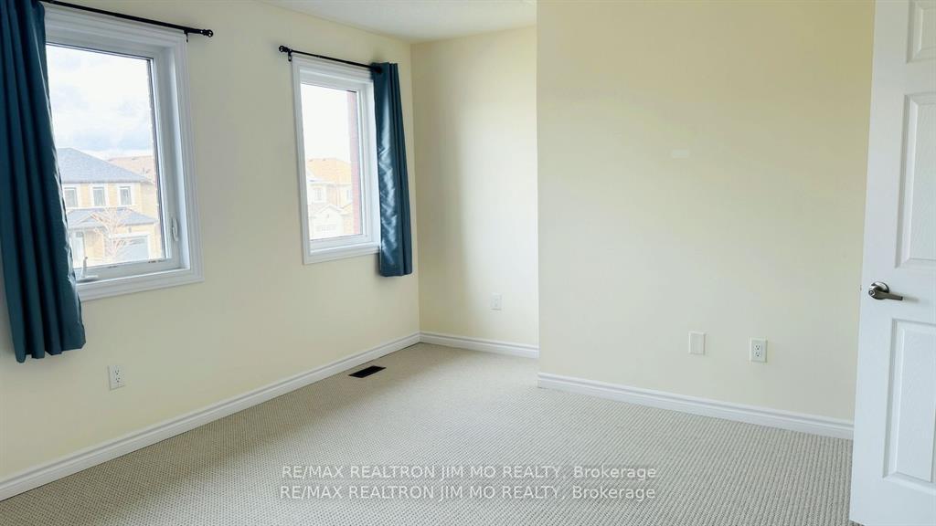 Photo 19 of 467 Rita‘s Avenue, Newmarket, Summerhill Estates — HOMEH