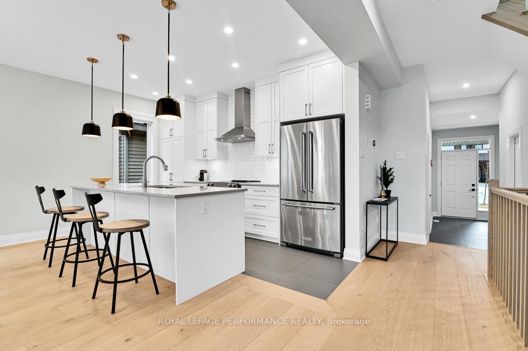 Photo 4 of 516 Ascender Avenue, Ottawa, Mer Bleue/Bradley Estates/Anderson Park — HOMEH